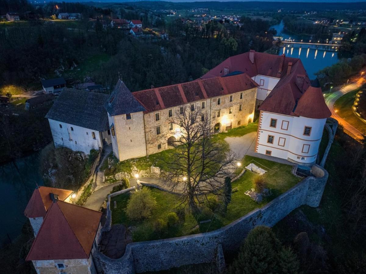Apartment Ferenac Ozalj Exterior foto